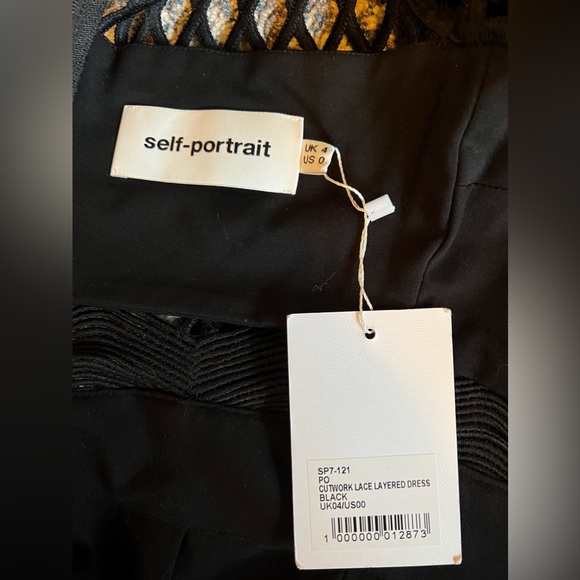 Self Portrait Cutwork Layered dress size 0 NWT - Picture 11 of 11